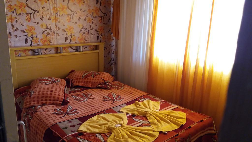 Casa De Temporada Familiar Hotel Урубиси Екстериор снимка